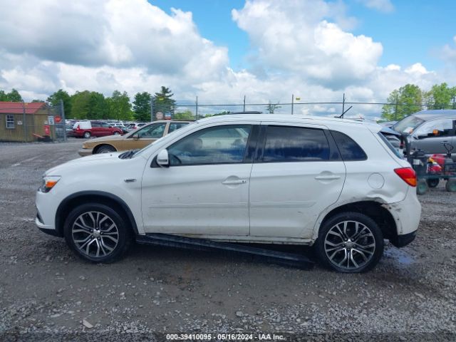 JA4AR3AWXGZ045171 Mitsubishi Outlander Sport 2.4 Se