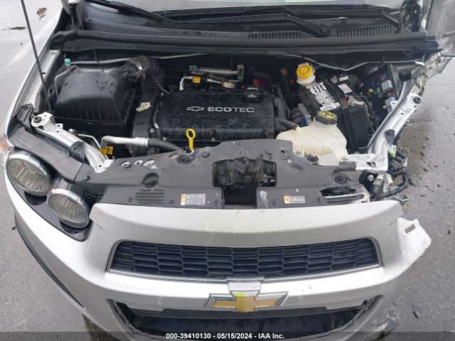 1G1JC5SH5F4220708 Chevrolet Sonic Lt Auto