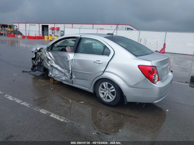 1G1JC5SH5F4220708 Chevrolet Sonic Lt Auto