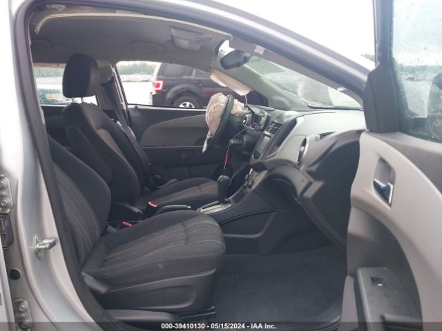 1G1JC5SH5F4220708 Chevrolet Sonic Lt Auto