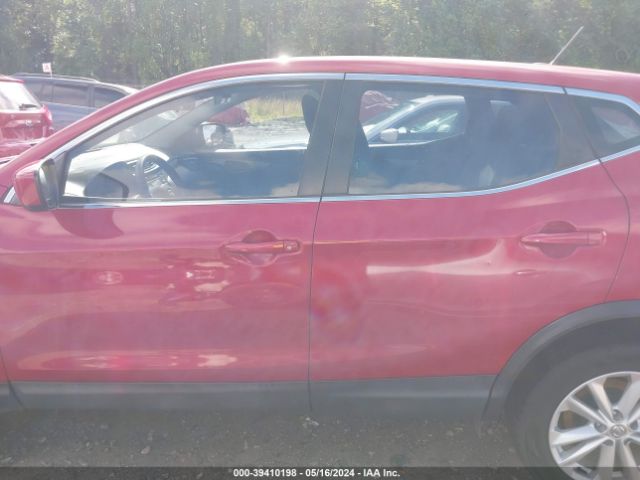 JN1BJ1CP6HW026750 Nissan Rogue Sport S