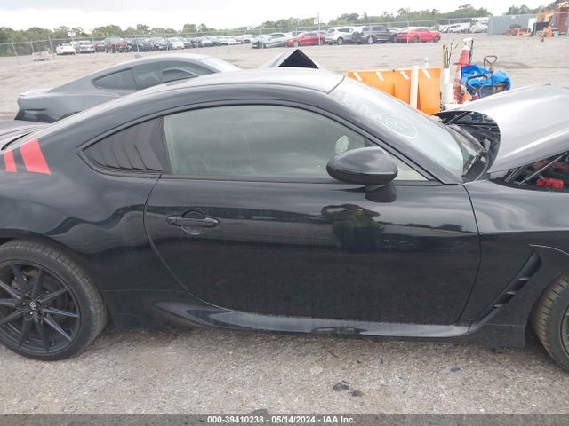 Toyota Gr86 Premium 2022 JF1ZNBE17N9758545 Image 13