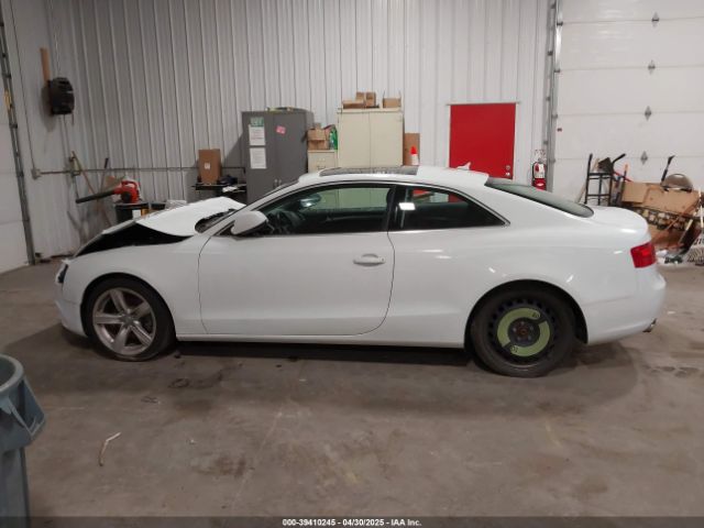 WAUCFAFR8FA028720 Audi A5 2.0t Premium