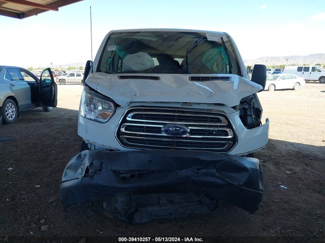 Ford Transit-150 Xlt 2018 1FDZK1YM5JKA45970 Image 13
