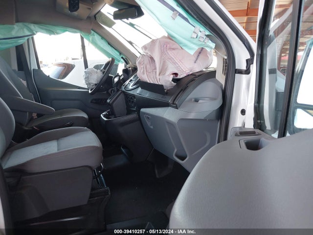 Ford Transit-150 Xlt 2018 1FDZK1YM5JKA45970 Image 5