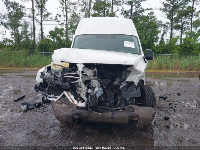 1N6BF0LY3JN817764 Nissan Nv Cargo Nv2500 Hd Sv V6