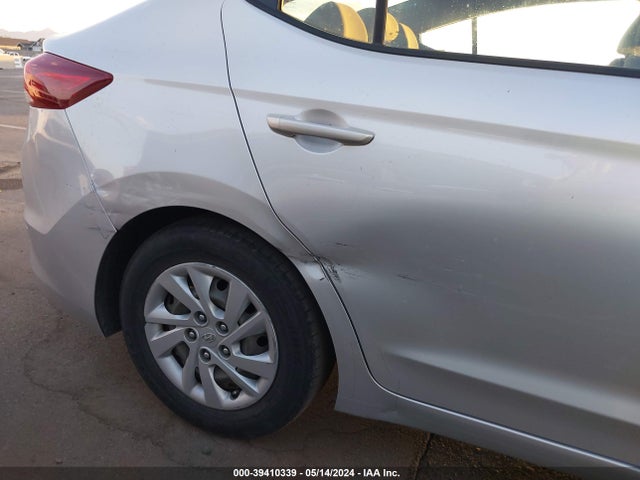 Hyundai ELANTRA SE 2017 5NPD74LF8HH196790 Image 12