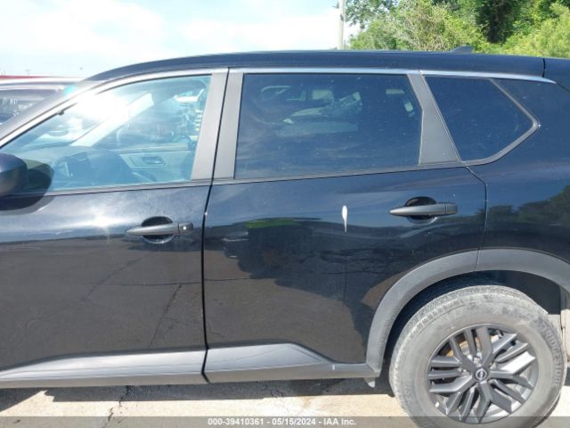 5N1BT3AA9PC794249 Nissan Rogue S Fwd