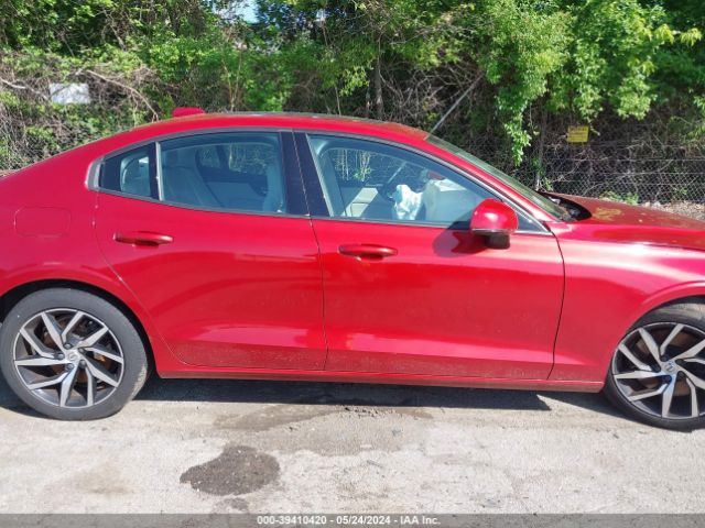7JRA22TK2KG013089 Volvo S60 T6 Momentum