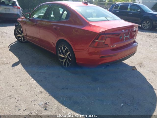 7JRA22TK2KG013089 Volvo S60 T6 Momentum