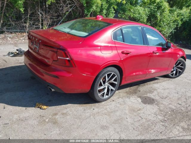 7JRA22TK2KG013089 Volvo S60 T6 Momentum