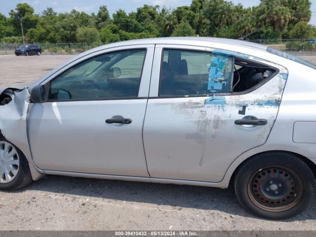 3N1CN7AP2EL845724 Nissan Versa 1.6 S