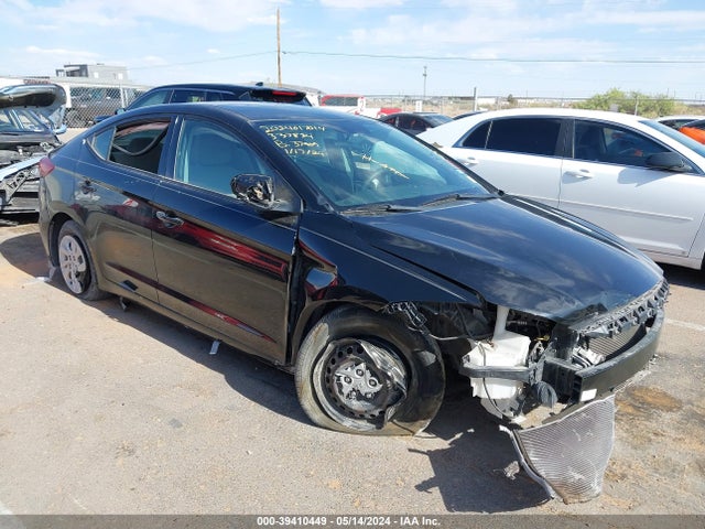 2018 5NPD74LF8JH396509 main image
