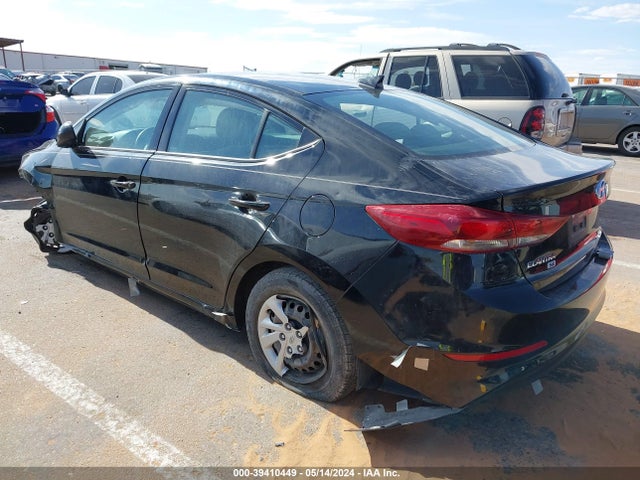 Hyundai ELANTRA SE 2018 5NPD74LF8JH396509 Image 3