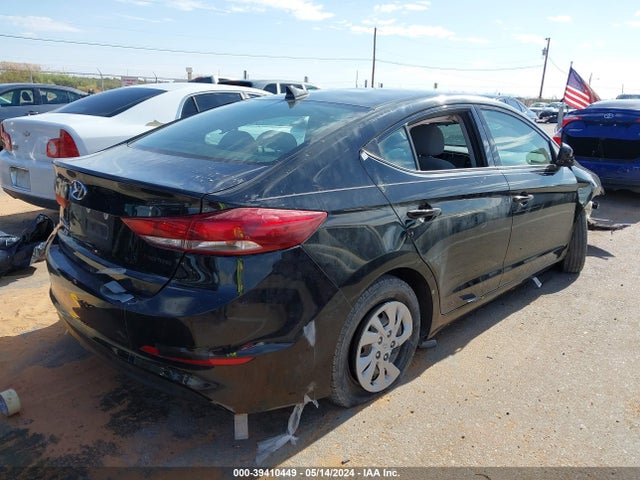Hyundai ELANTRA SE 2018 5NPD74LF8JH396509 Image 4
