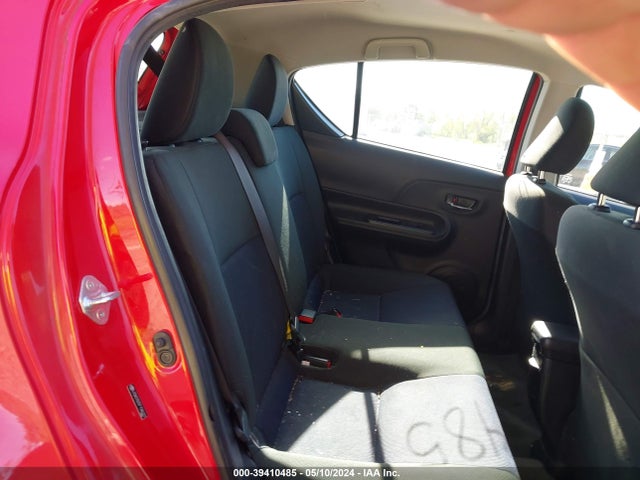 Toyota Prius C Two 2015 JTDKDTB35F1586221 Image 8