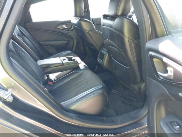 1C3CCCBB4GN184574 Chrysler 200 S