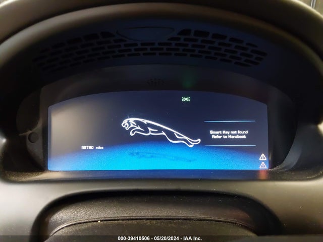 2011 JAGUAR XJ SAJWA2GB2BLV08368 Photo 6