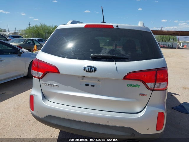 KIA SORENTO LX 2015 5XYKT3A69FG601723 Image 15
