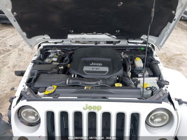 1C4HJWEG8JL893754 Jeep Wrangler Jk Unlimited Sahara