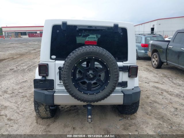 1C4HJWEG8JL893754 Jeep Wrangler Jk Unlimited Sahara