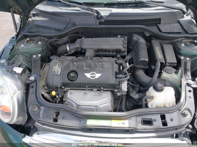 2011 MINI COOPER WMWSU3C50BT092022 Photo 9