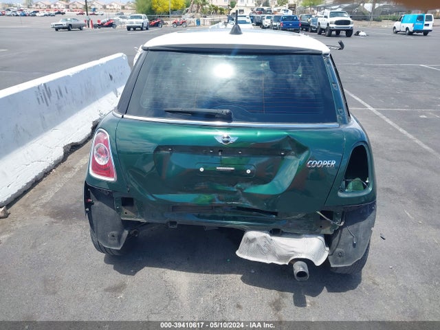 2011 MINI COOPER WMWSU3C50BT092022 Photo 5