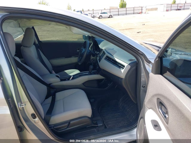 Honda HR-V LX 2019 3CZRU6H37KG700457 Image 5