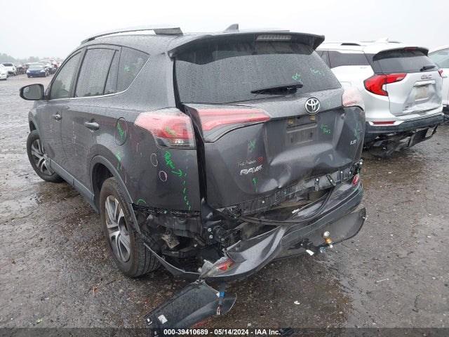 Toyota RAV4 LE 2017 JTMZFREV3HJ146008 Image 19