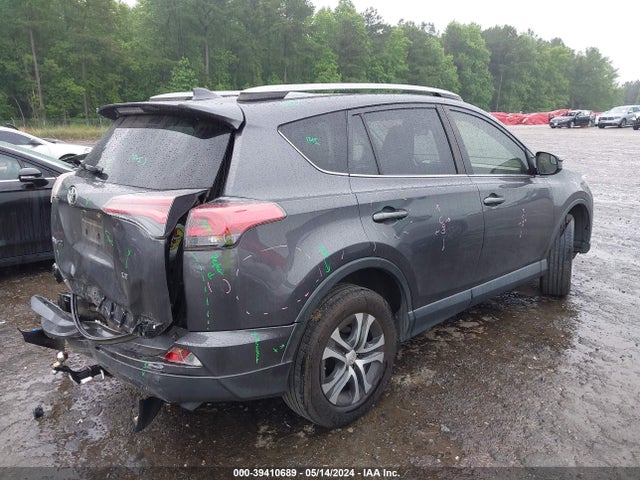 Toyota RAV4 LE 2017 JTMZFREV3HJ146008 Image 4