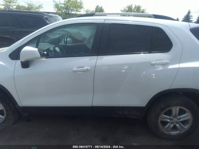 Chevrolet Trax Awd Lt 2022 KL7CJPSM9NB533797 Image 14