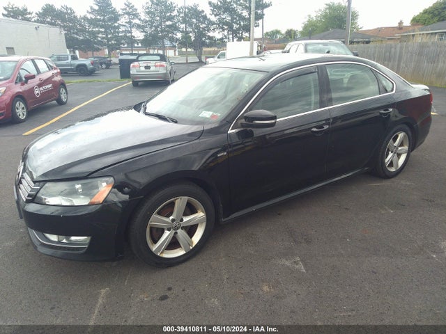 1VWAT7A32FC107228 Volkswagen Passat 1.8t Limited Edition