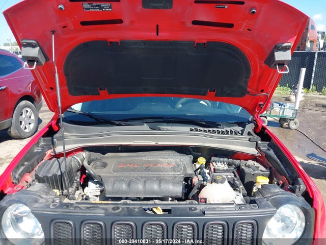 ZACCJBCB7HPF70912 Jeep Renegade Trailhawk 4x4