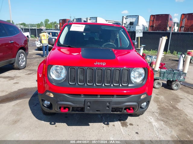 ZACCJBCB7HPF70912 Jeep Renegade Trailhawk 4x4