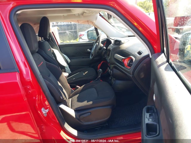 ZACCJBCB7HPF70912 Jeep Renegade Trailhawk 4x4