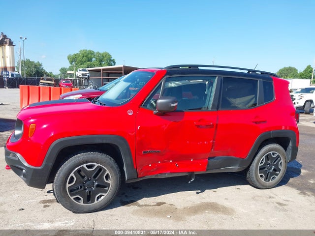 ZACCJBCB7HPF70912 Jeep Renegade Trailhawk 4x4