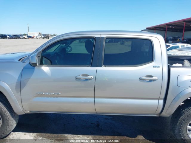 5TFAZ5CN7JX064365 Toyota Tacoma Sr5 V6