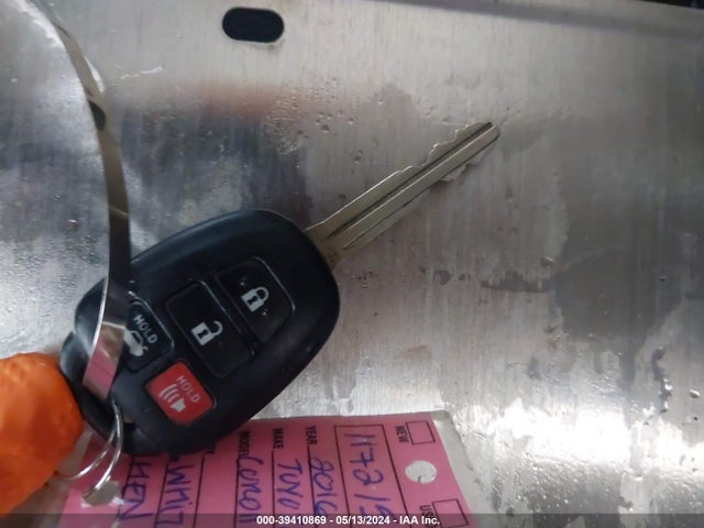 Toyota COROLLA LE 2016 5YFBURHE7GP537885 Image 11