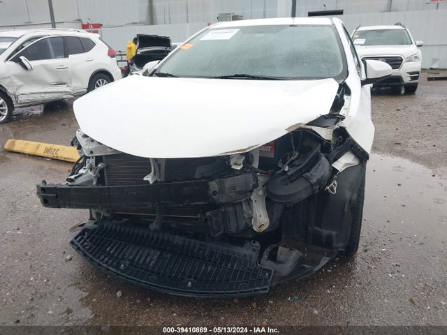 Toyota COROLLA LE 2016 5YFBURHE7GP537885 Image 6