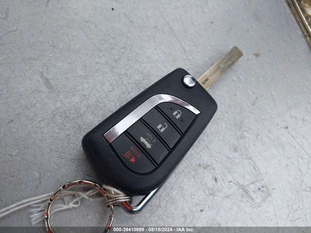 Toyota COROLLA LE 2022 JTDEPMAE6NJ191248 Image 11