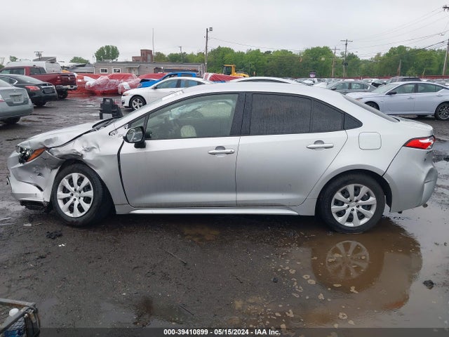 Toyota COROLLA LE 2022 JTDEPMAE6NJ191248 Image 14
