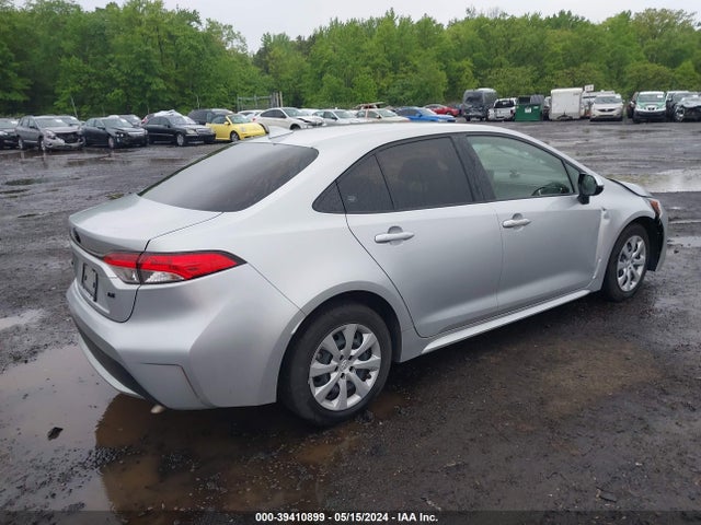 Toyota COROLLA LE 2022 JTDEPMAE6NJ191248 Image 4