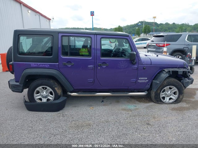 1C4BJWDGXHL609171 Jeep Wrangler Unlimited Sport 4x4