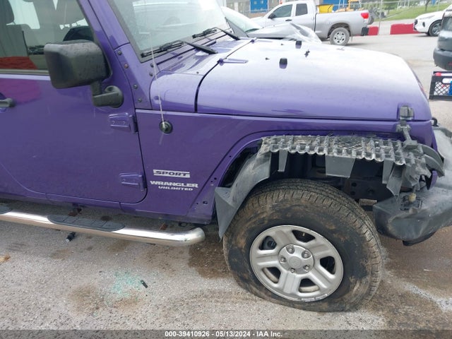 1C4BJWDGXHL609171 Jeep Wrangler Unlimited Sport 4x4