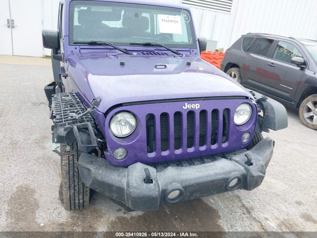 1C4BJWDGXHL609171 Jeep Wrangler Unlimited Sport 4x4