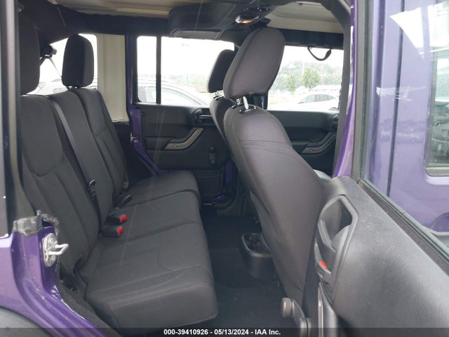 1C4BJWDGXHL609171 Jeep Wrangler Unlimited Sport 4x4