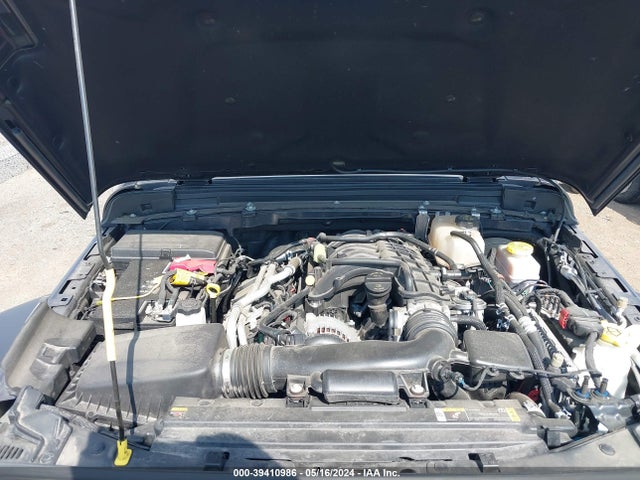 1C4HJXDG8NW174290 Jeep Wrangler Unlimited Sport S 4x4