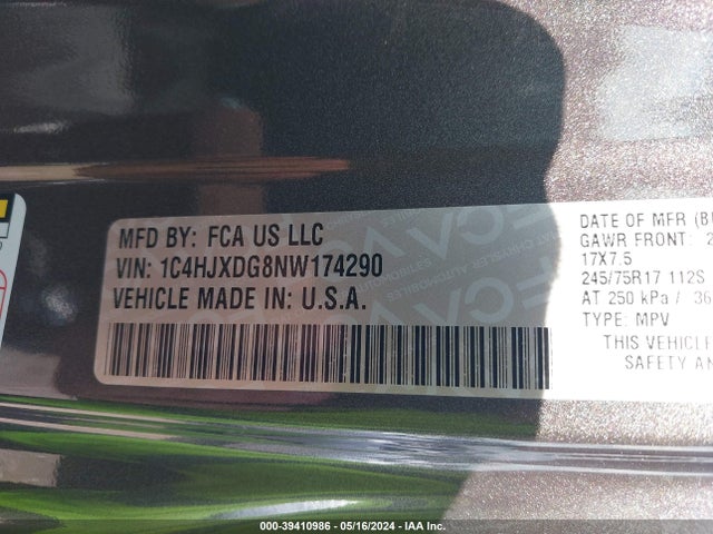 1C4HJXDG8NW174290 Jeep Wrangler Unlimited Sport S 4x4