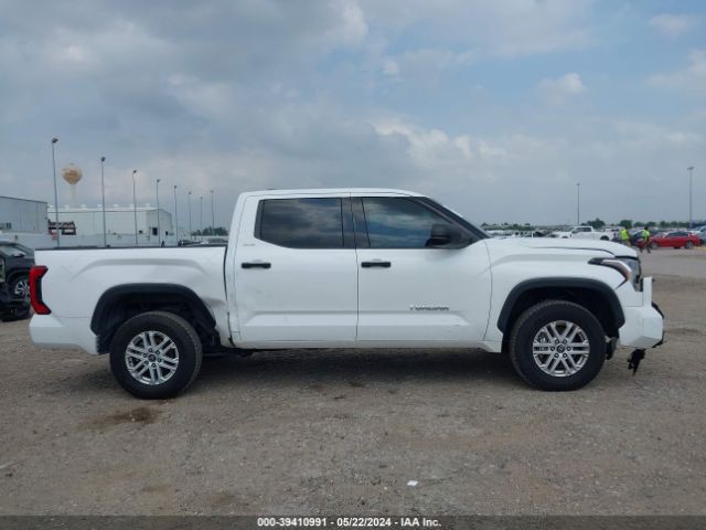 5TFLA5DB3NX001516 Toyota Tundra Sr5