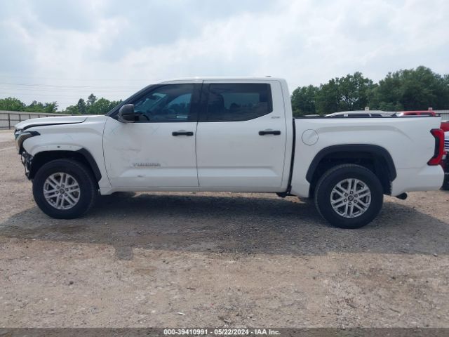 5TFLA5DB3NX001516 Toyota Tundra Sr5